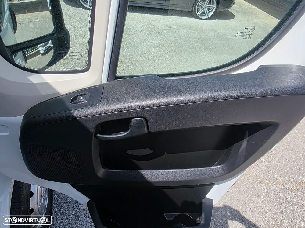 Citroën Jumper 2.2 BlueHDi 35 L3 CD - 30