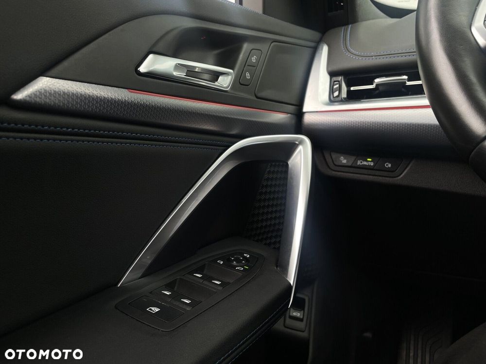 BMW X1 sDrive18i M Sport - 11