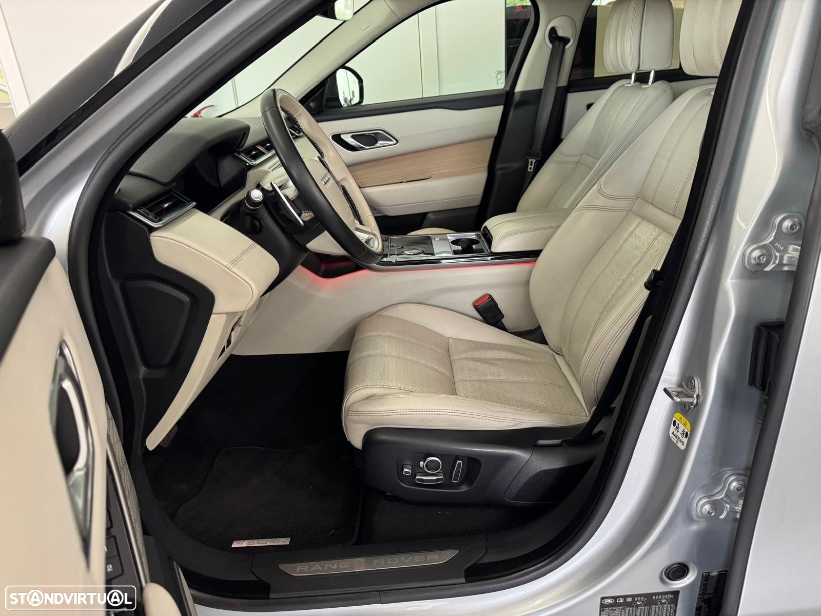 Land Rover Range Rover Velar 2.0 R-Dynamic - 17