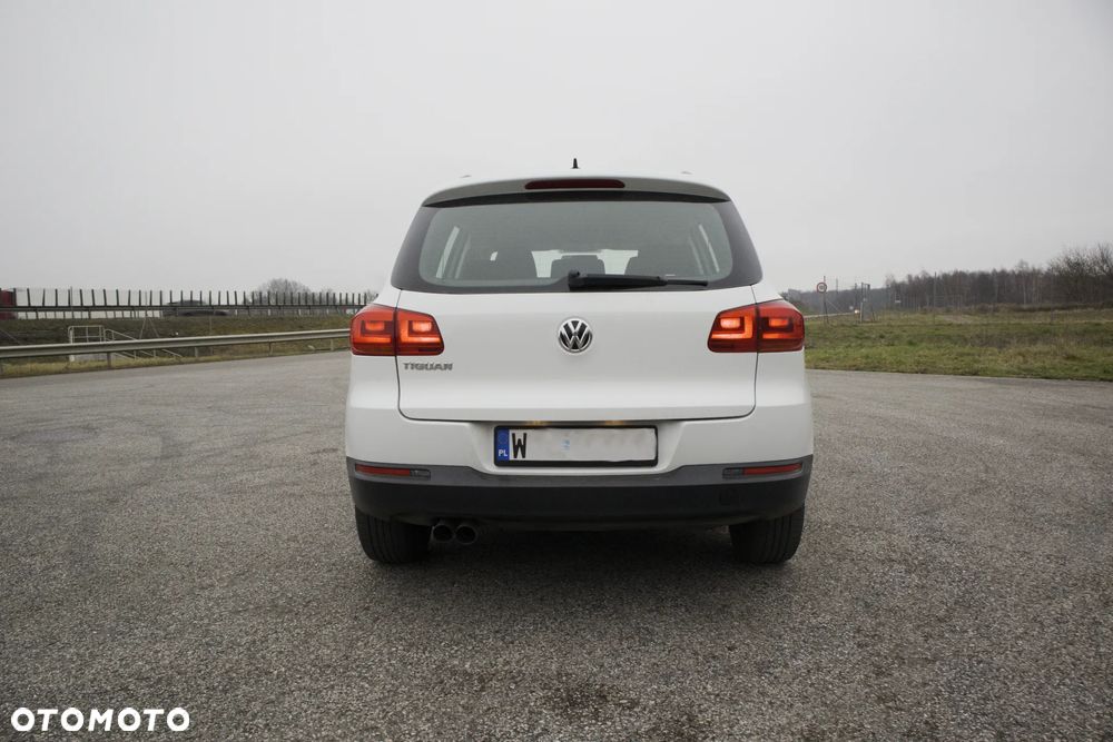 Volkswagen Tiguan 2.0 TDI DPF BlueMotion Technology Trend & Fun - 6