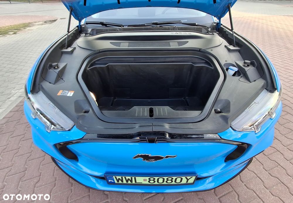 Ford Mustang Mach-E 88 kWh AWD Premium - 23