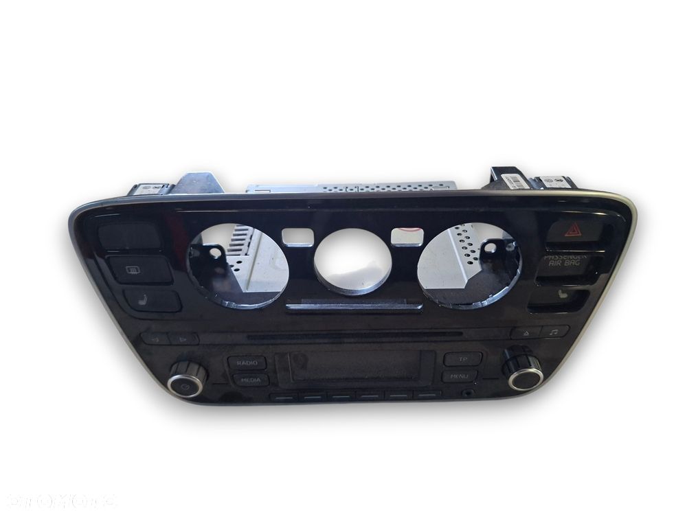 VW UP! 12r 3D RADIO FABRYCZNE CD - 1