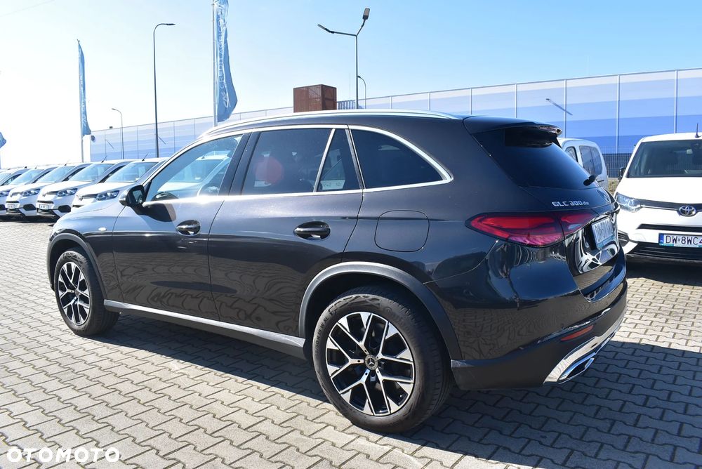 Mercedes-Benz GLC 300 de 4-Matic Avantgarde - 6