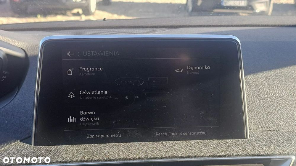 Peugeot 3008 1.5 BlueHDi GT Pack S&S EAT8 - 38