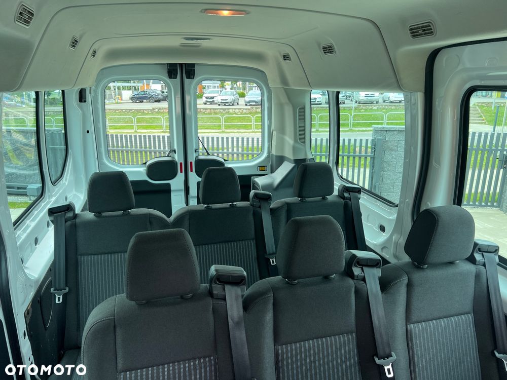 Ford Transit - 27
