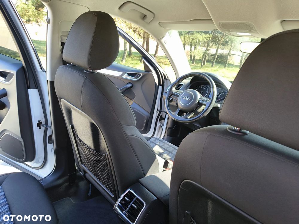 Audi Q3 2.0 TFSI Quattro S tronic sport - 24