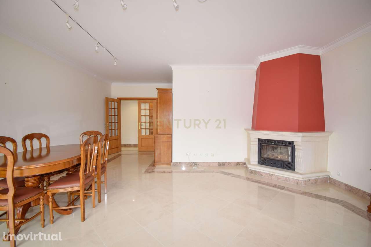 Apartamento T3 em Loures com Garagem - Grande imagem: 3/32