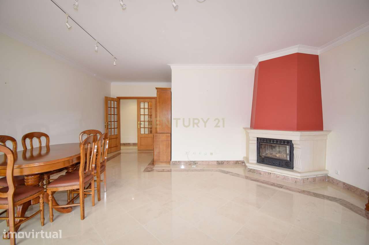 Apartamento T3 em Loures com Garagem - Grande imagem: 3/32