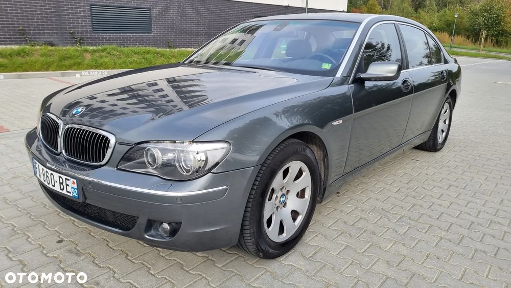 BMW Seria 7 740i - 2