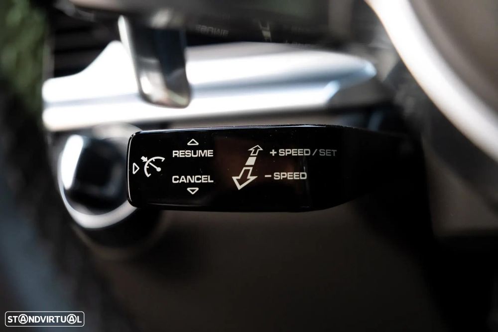 Porsche Panamera 4 E-Hybrid Platinum Edition - 13
