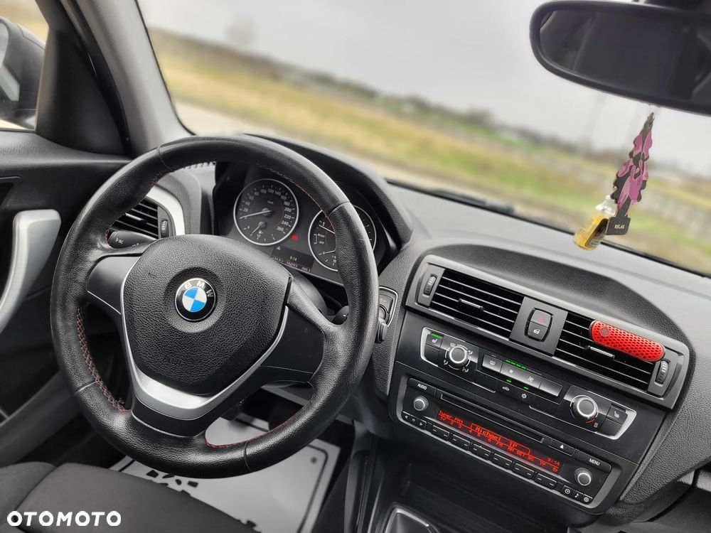 BMW Seria 1 116i Sport Line - 26