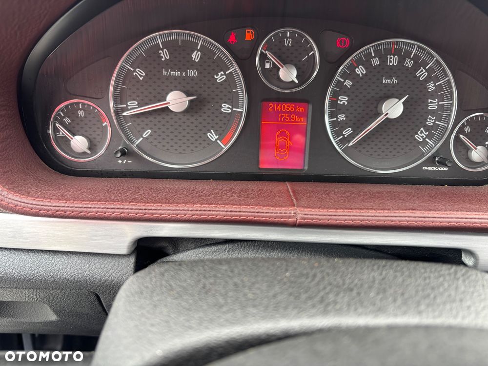 Peugeot 407 3.0 V6 Sport - 32