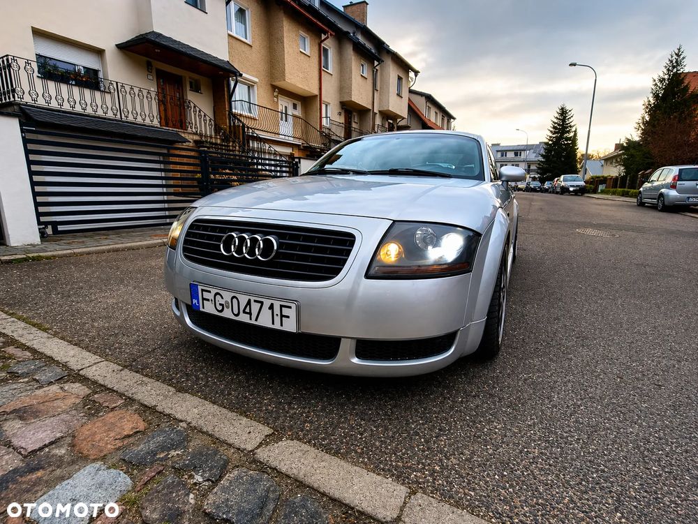 Audi TT Coupé 1.8 T - 6