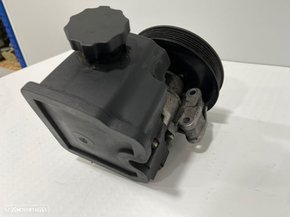 Bomba Direção Mercedes CDI Sprinter Vito  Classe C , E  A0024667601 - 5