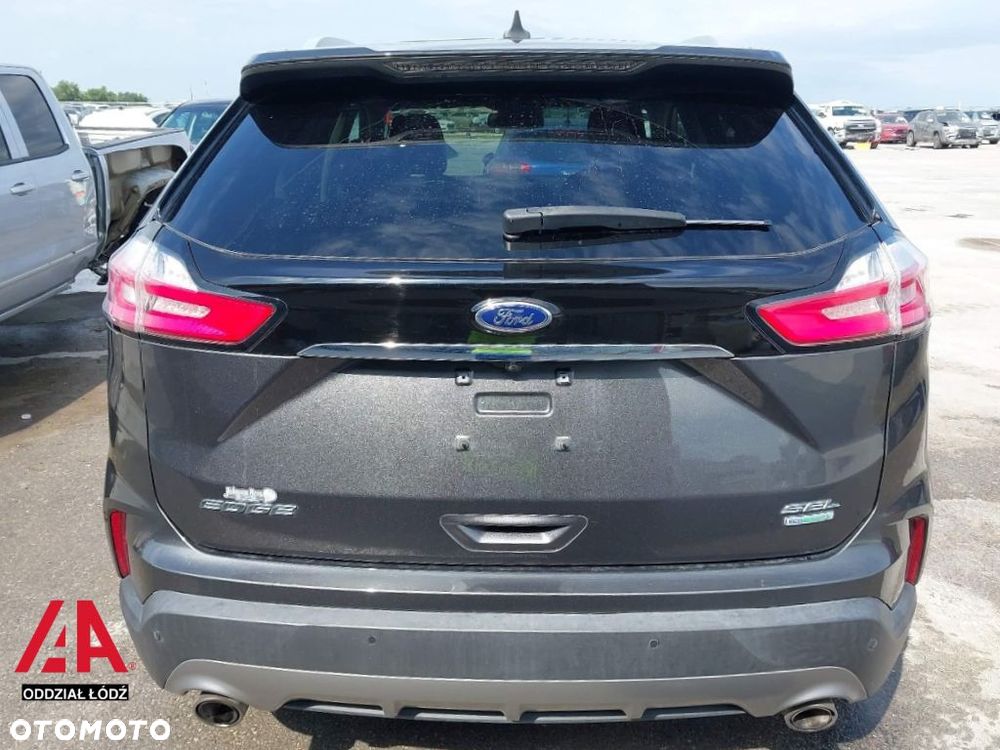 Ford Edge - 7
