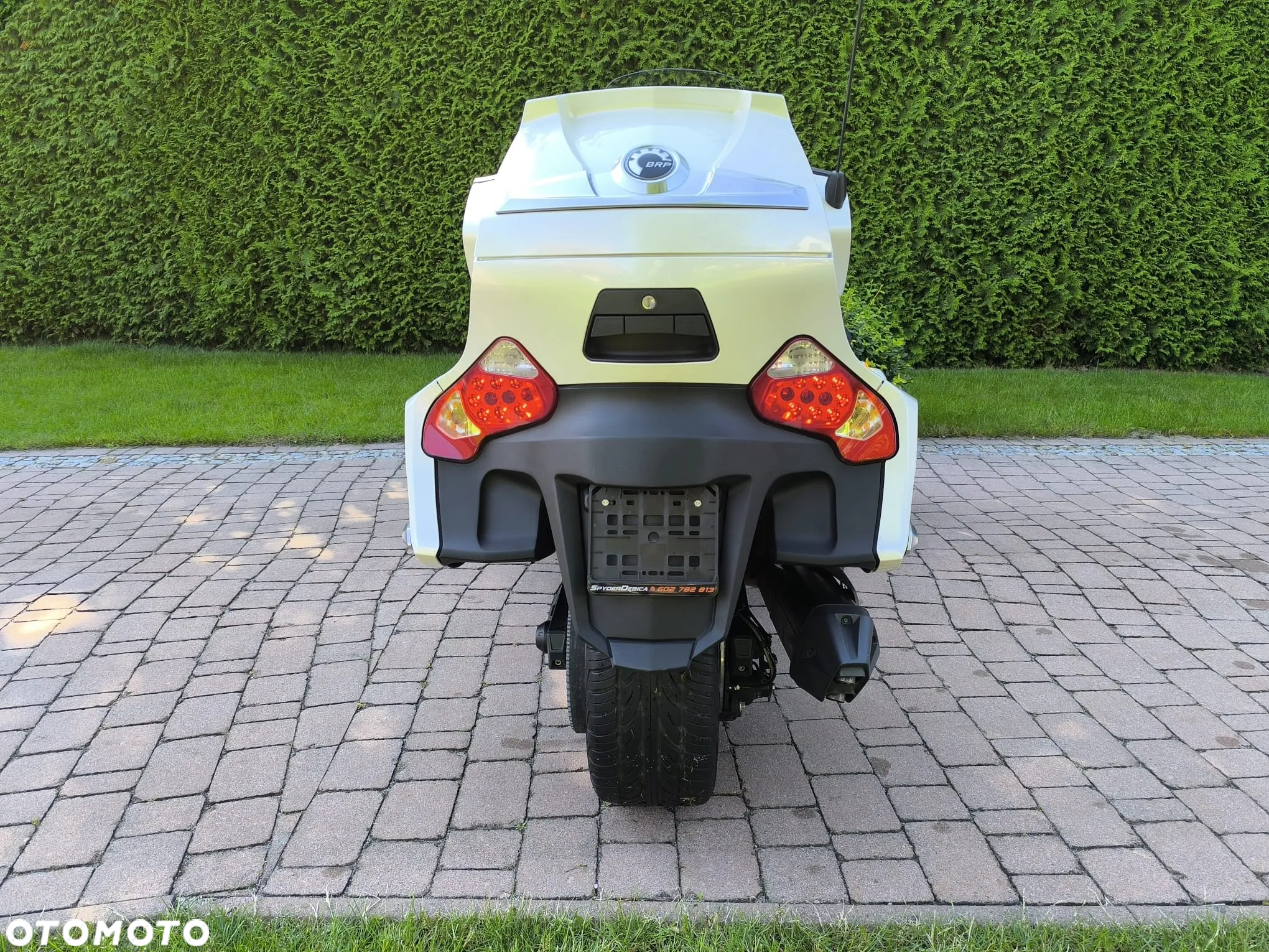 Can-Am Spyder - 6