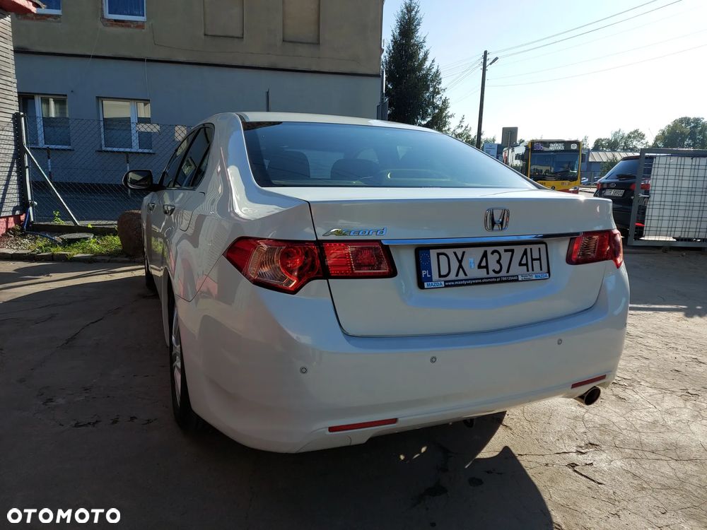 Honda Accord 2.0 Elegance - 34