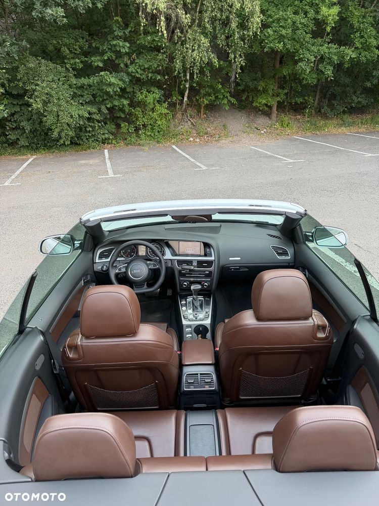 Audi A5 Cabrio - 12