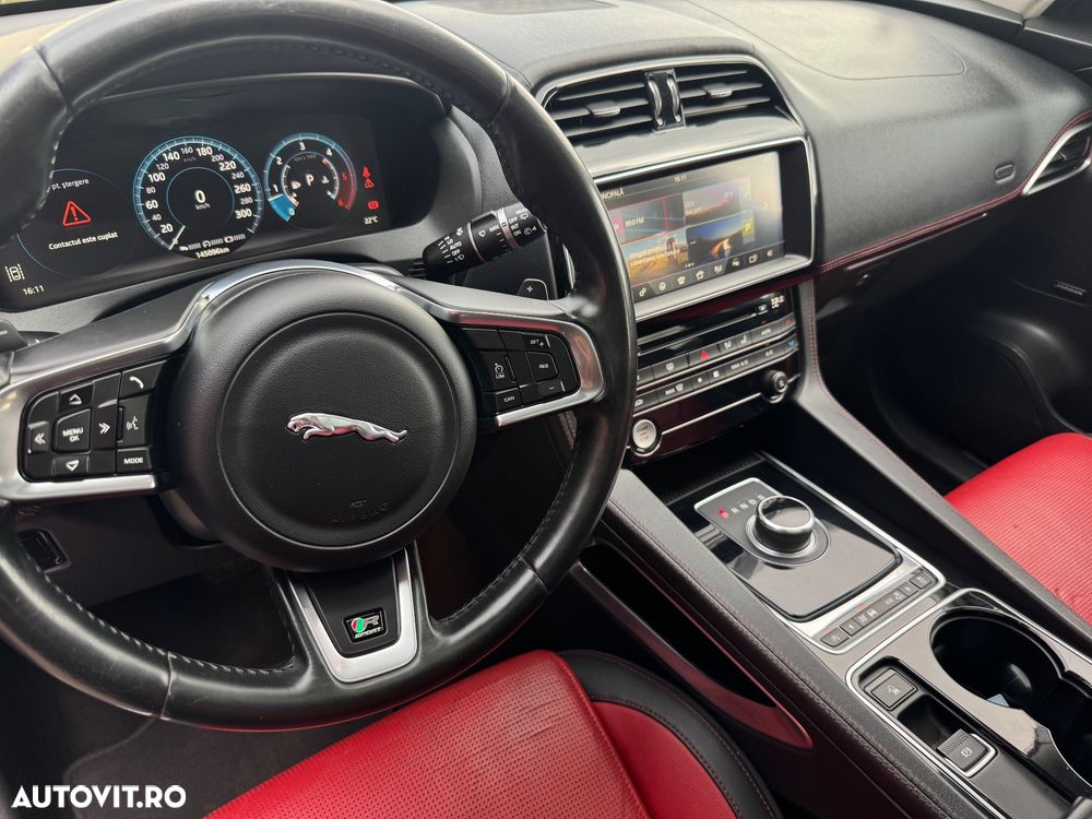 Jaguar F-Pace 20d AWD Aut. R-Sport Ingenium Edition - 12