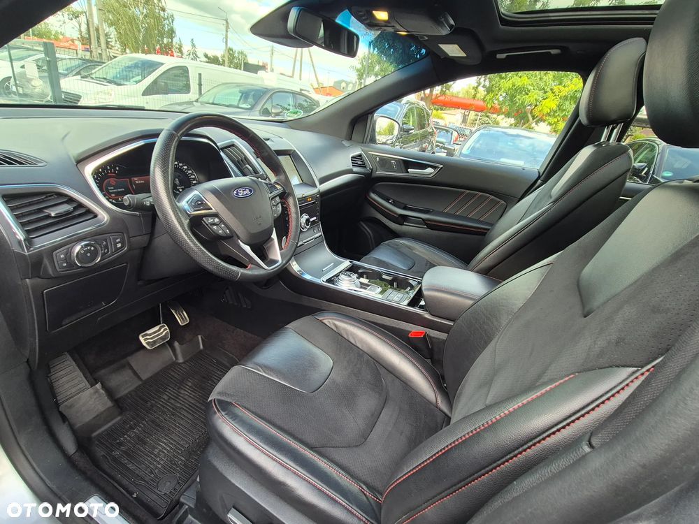 Ford Edge 2.0 EcoBlue Twin-Turbo 4WD ST-Line - 26