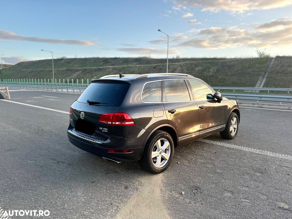 Volkswagen Touareg - 15