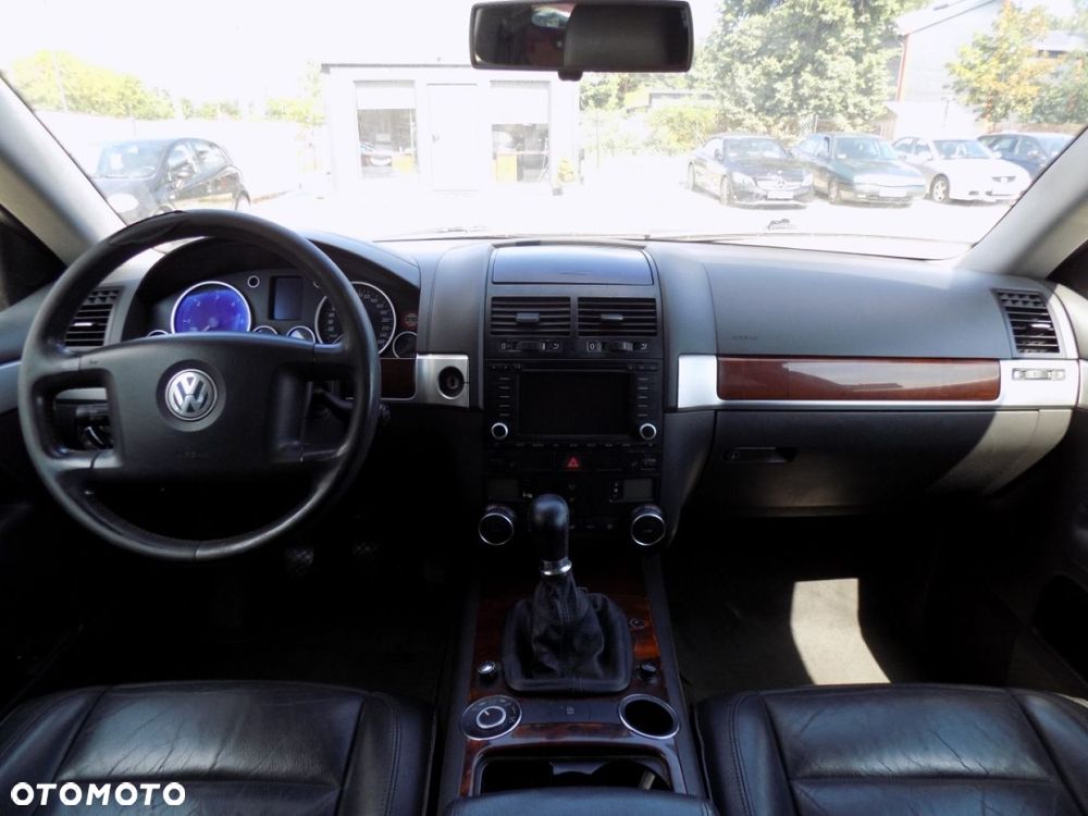 Volkswagen Touareg - 5
