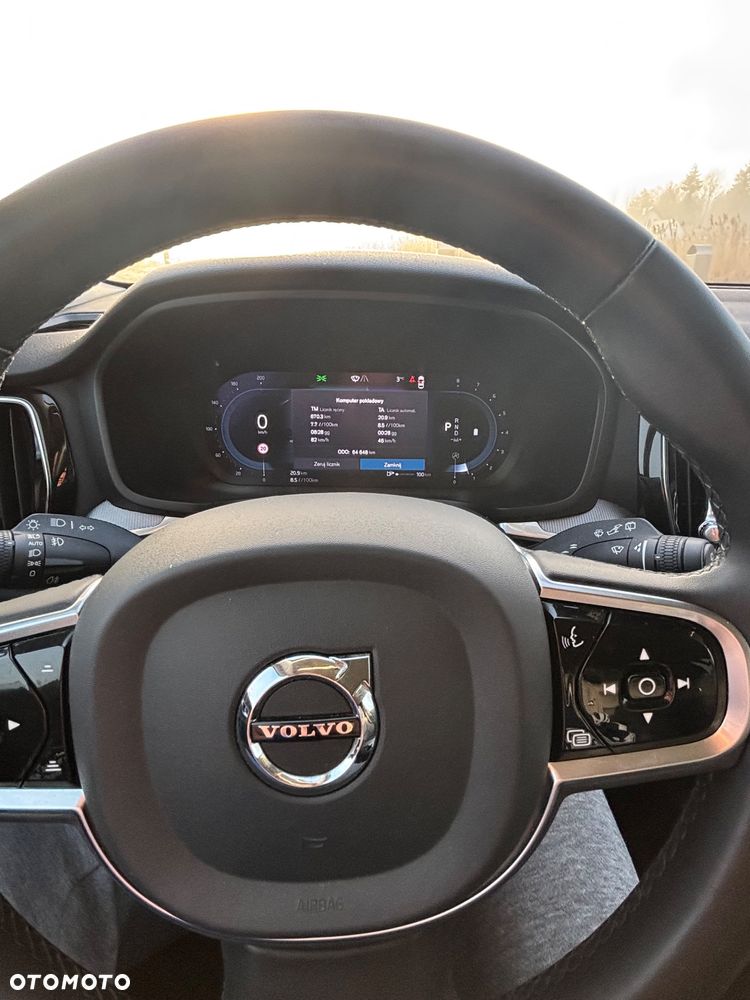 Volvo V60 B4 B Plus Dark - 10