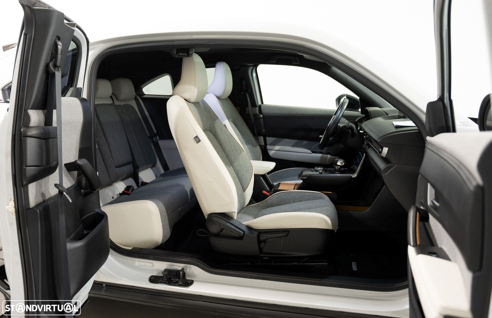 Mazda MX-30 e-Skyactiv Excellence - 15