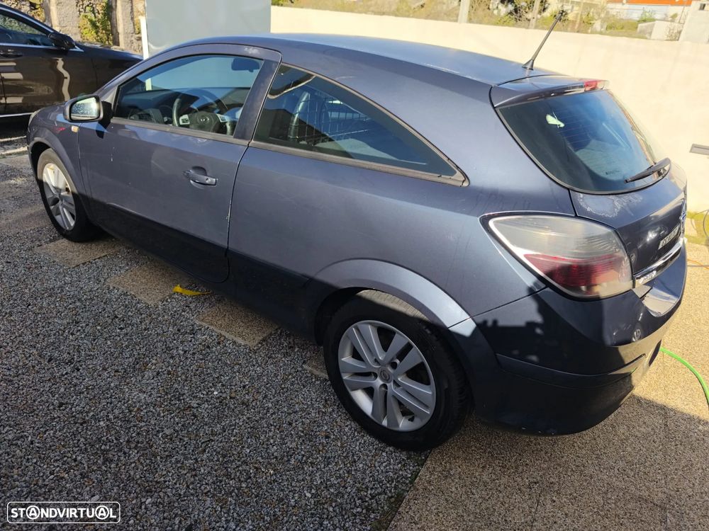 Opel Astra GTC 1.3 CDTI - 9