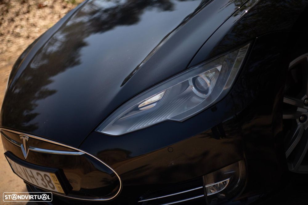 Tesla Model S Standard - 5