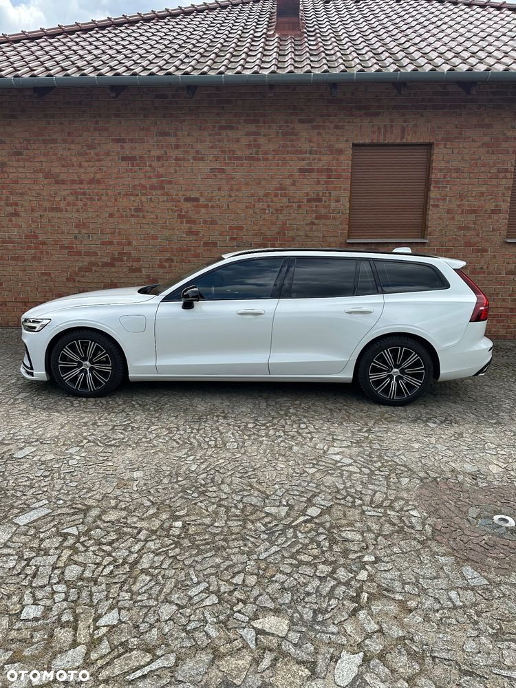 Volvo V60 T8 AWD Plug-In Hybrid Inscription - 5