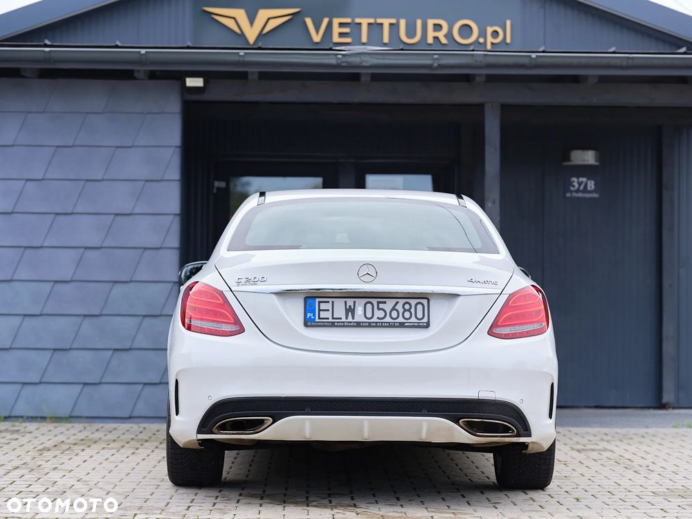 Mercedes-Benz Klasa C 200 4-Matic 9G-TRONIC - 8