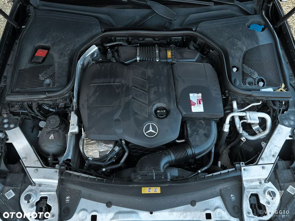 Mercedes-Benz Klasa E 200 d 9G-TRONIC Exclusive - 14