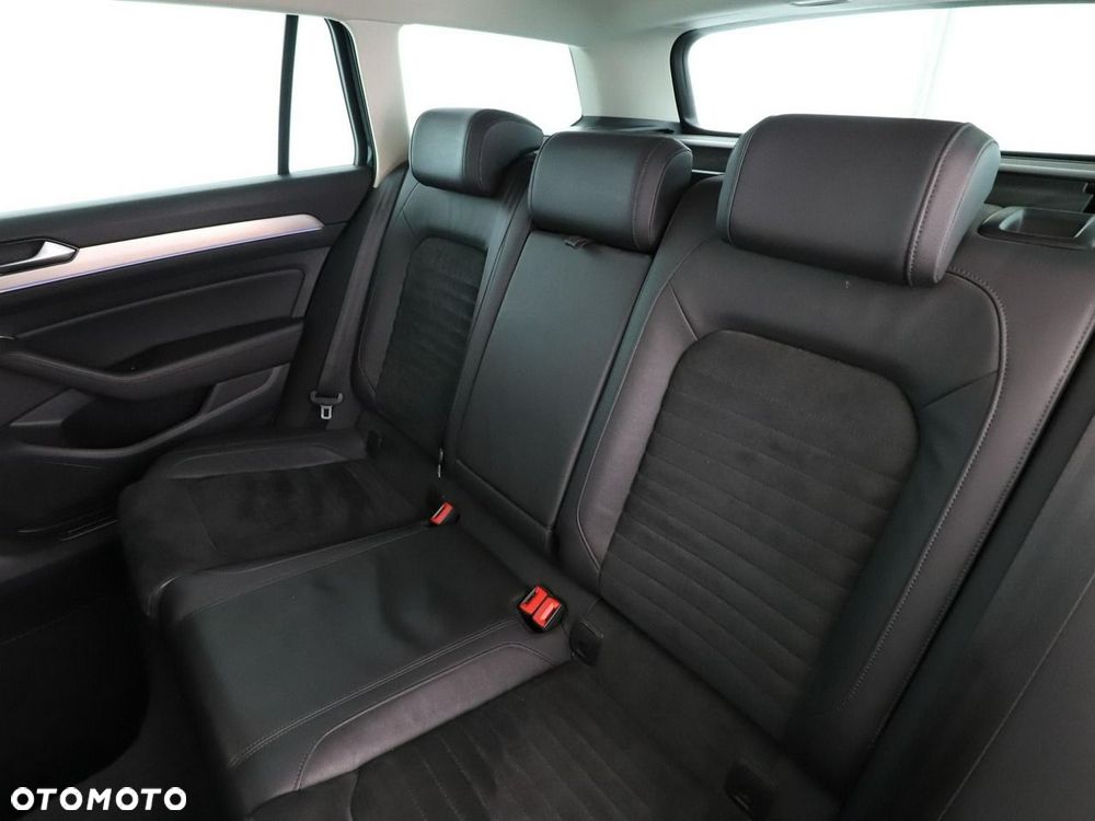 Volkswagen Passat 1.4 TSI DSG GTE - 19