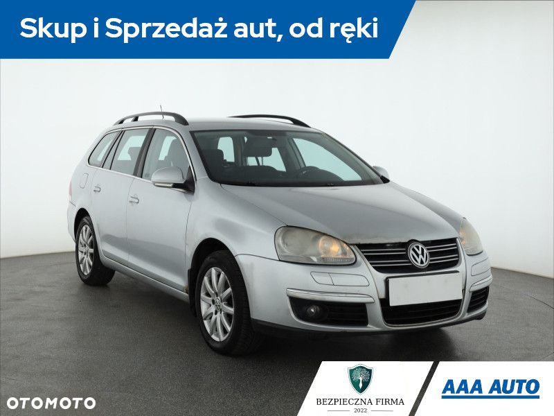 Volkswagen Golf - 2