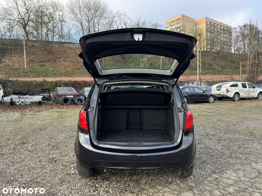 Opel Meriva - 10