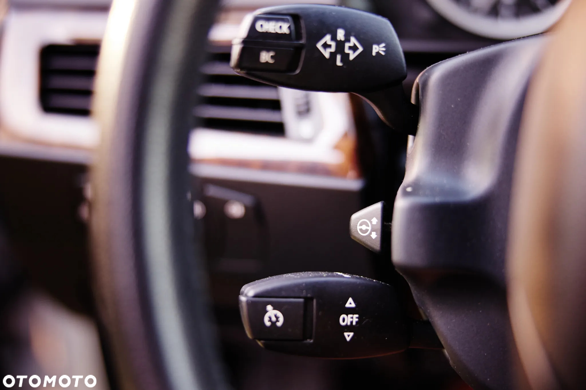 BMW Seria 5 - 16