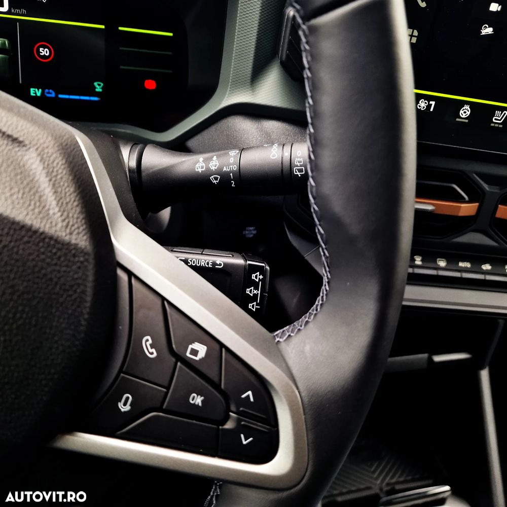 Dacia Duster HEV 155 Extreme - 17