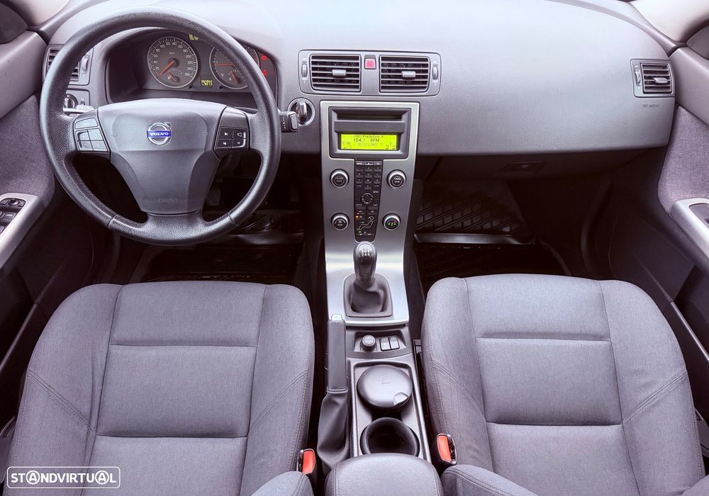 Volvo S40 1.6 D Nível 3 - 7