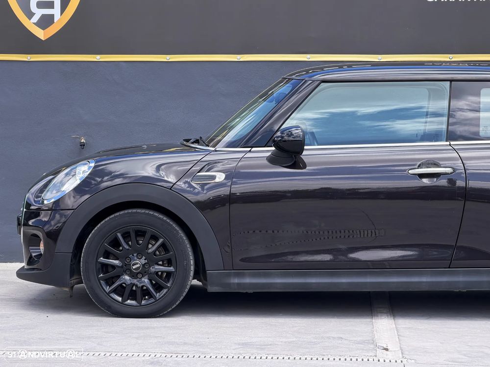 MINI 3 Portas Cooper D - 11