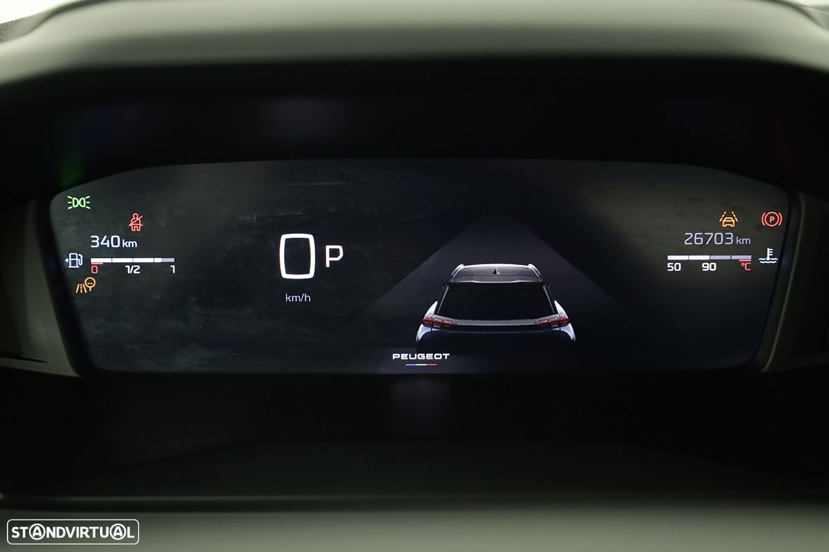 Peugeot 2008 1.2 PureTech Allure EAT8 - 17