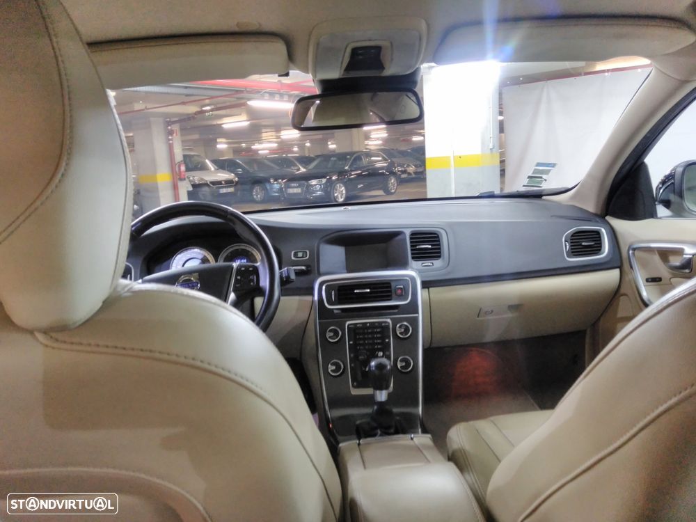 Volvo S60 1.6 D2 Drive Summum Start/Stop - 11