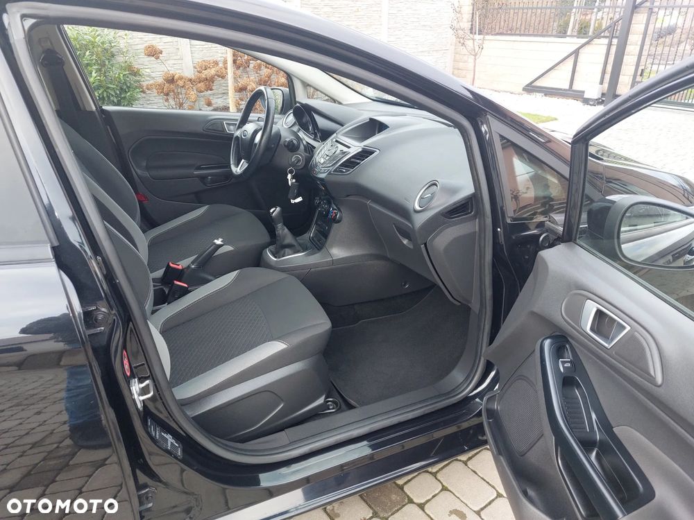 Ford Fiesta 1.0 EcoBoost Champions Edition - 15