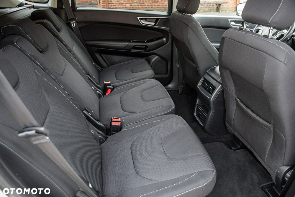 Ford S-Max - 8