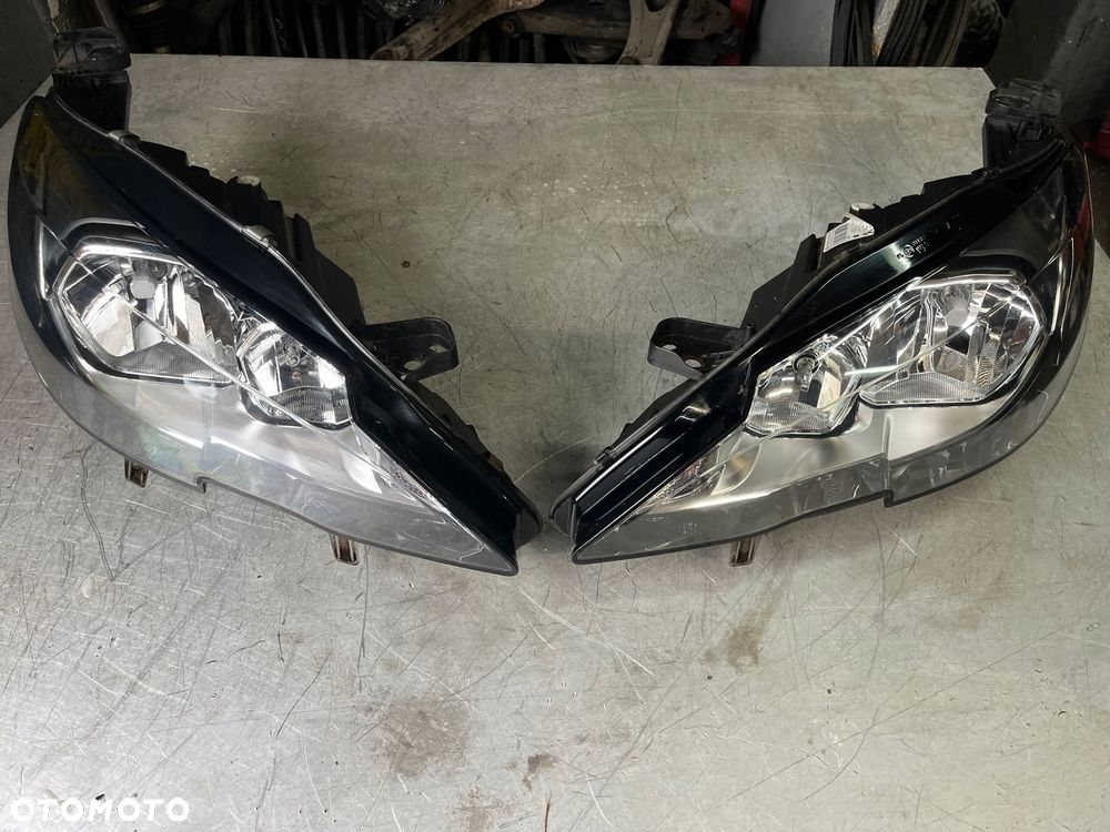 lampy przód lampa lewa + prawa peugeot 308 ii t9 komplet uk - 1