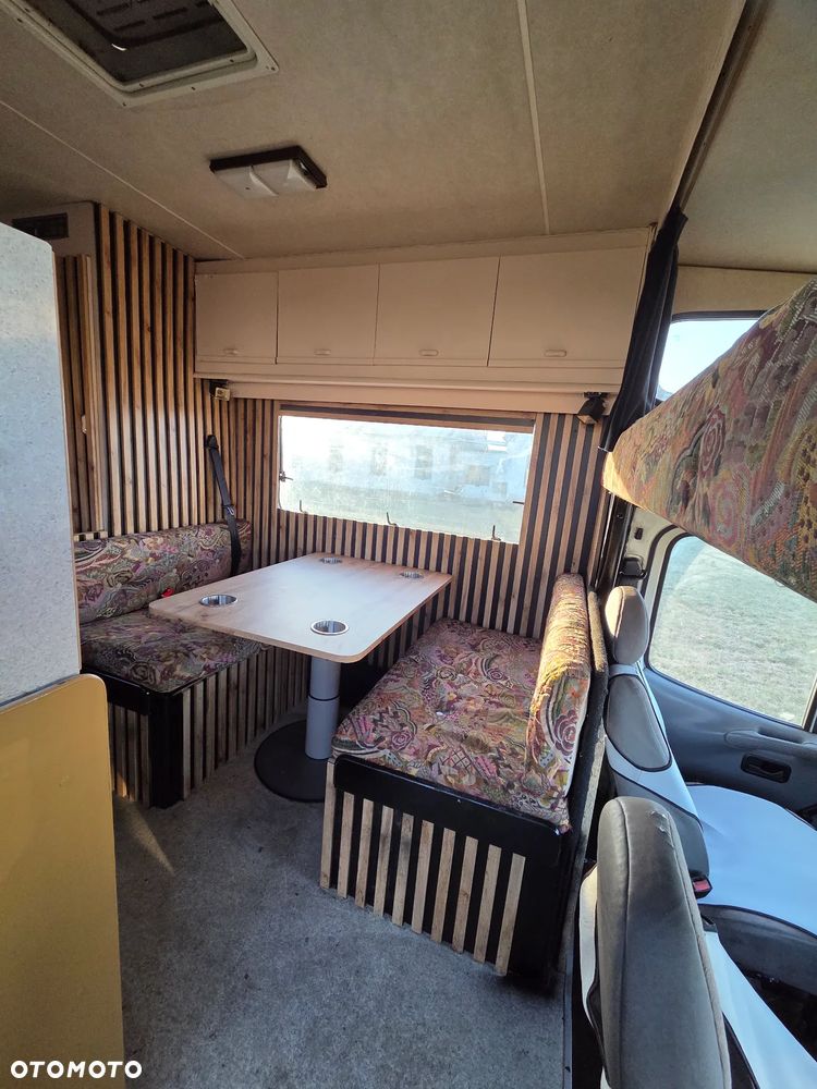 Ford Transit - 33