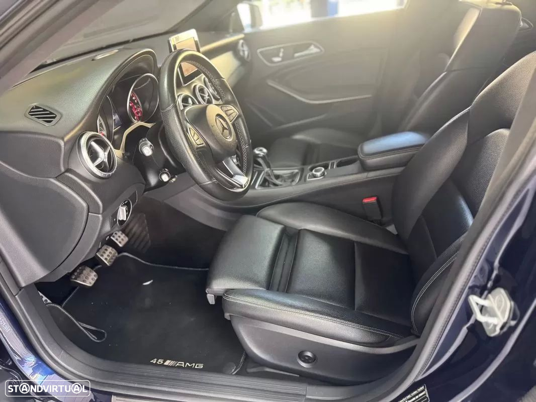 Mercedes-Benz CLA 180 - 31