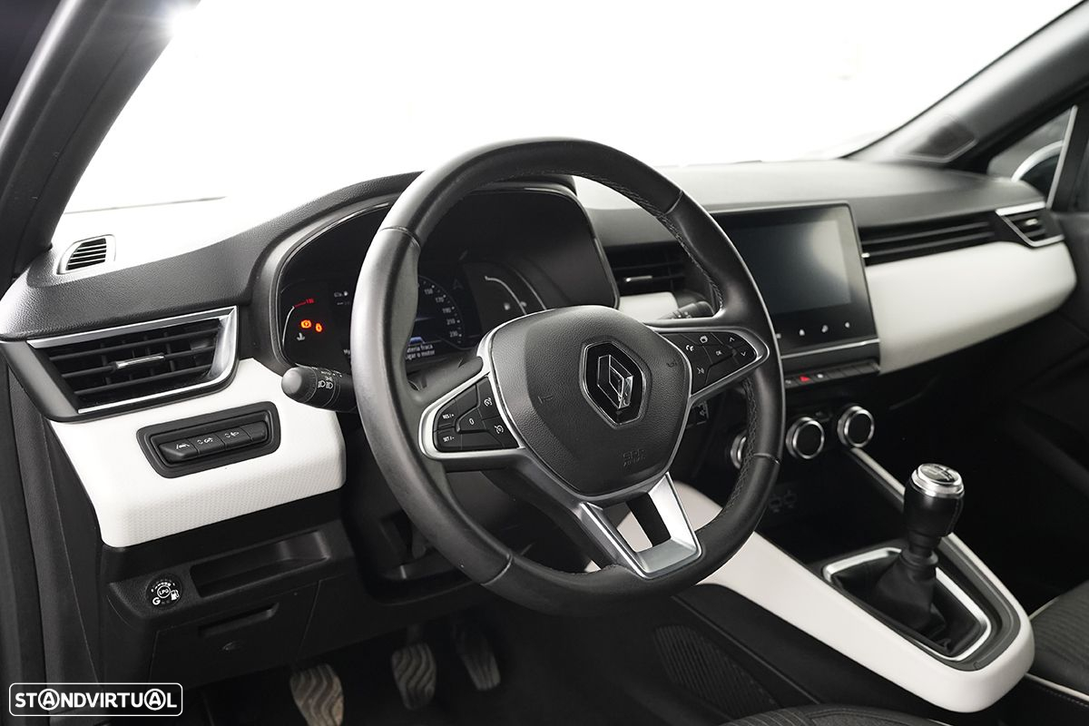 Renault Clio 1.0 TCe Techno Bi-Fuel - 7