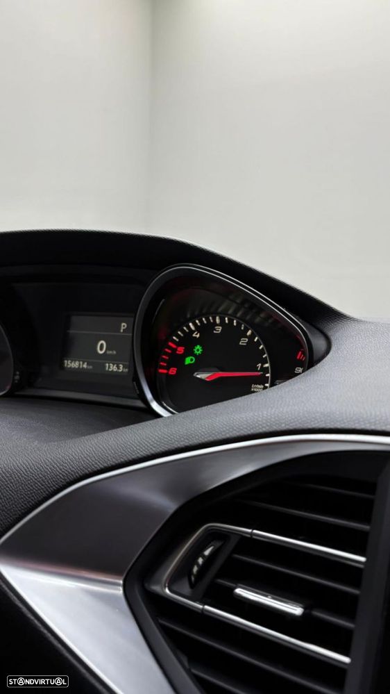 Peugeot 308 1.5 BlueHDi Allure Pack EAT8 - 21