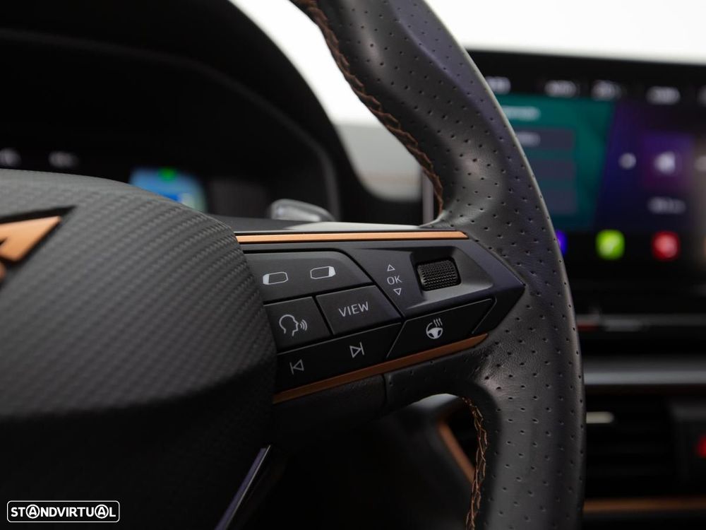 Cupra Formentor 1.4 e-Hybrid Base DSG - 19